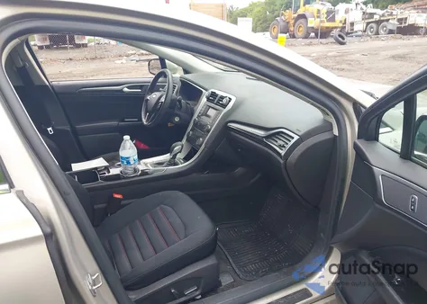 2015 Ford Fusion Se z USA, uszkodzony, nr VIN 3FA6P0H76FR187850